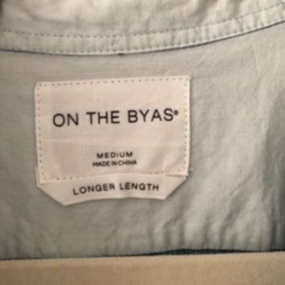 On The Byas Charmbry  Button Down  Shirt NWOT - Picture 6 of 8